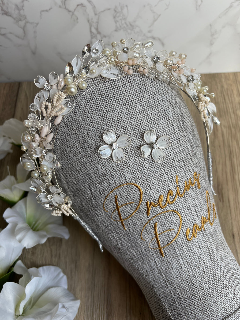 OPHELIA BRIDAL CROWN OPHELIA BRIDAL CROWN Precius pearls
