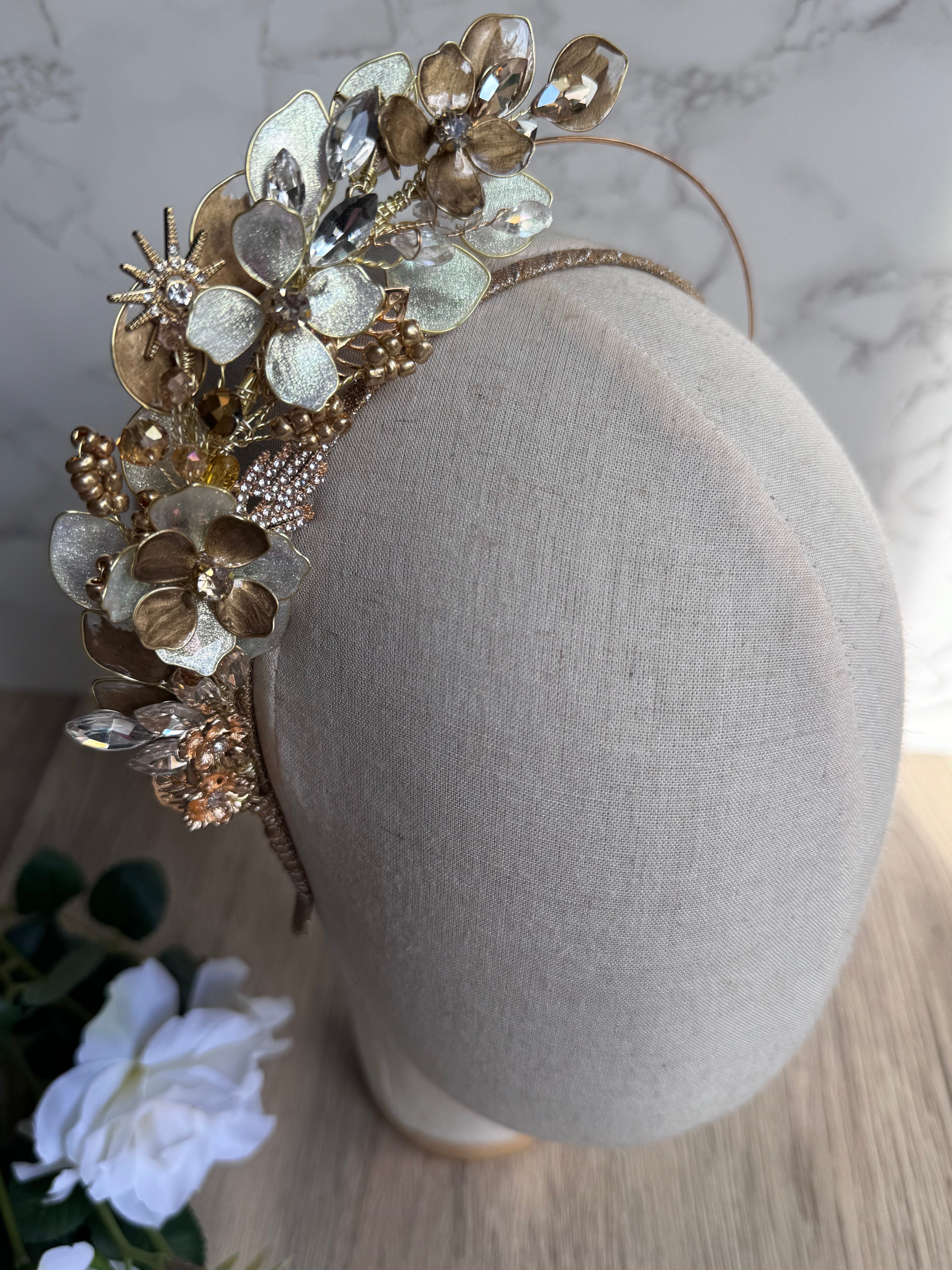 Gold and Pearl Gold and Pearl Precius pearls