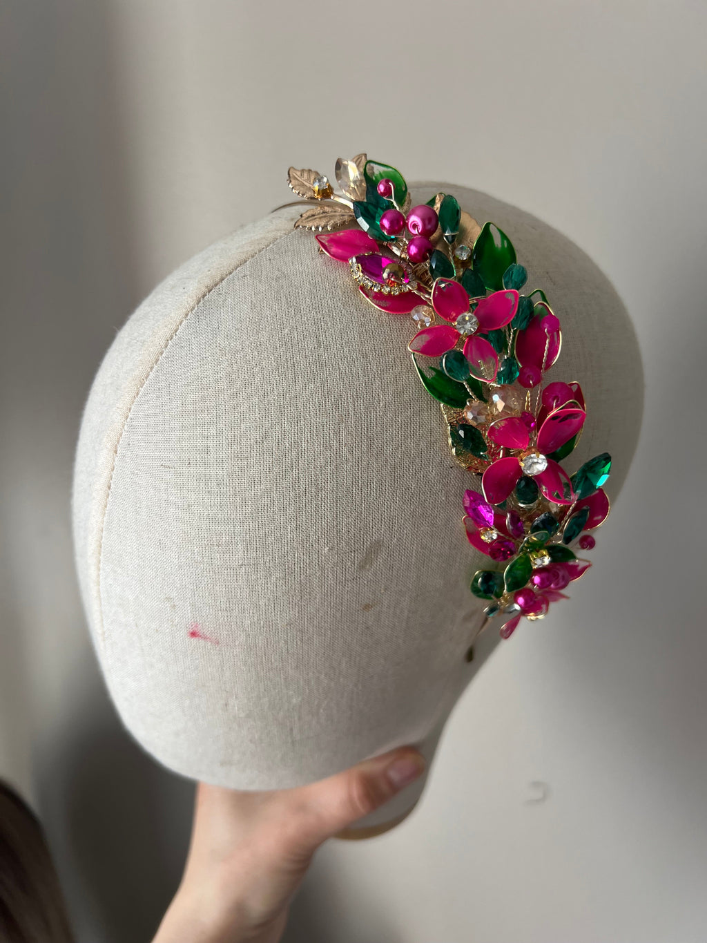 Emerald and Fucshia Emerald and Fucshia Precius pearls