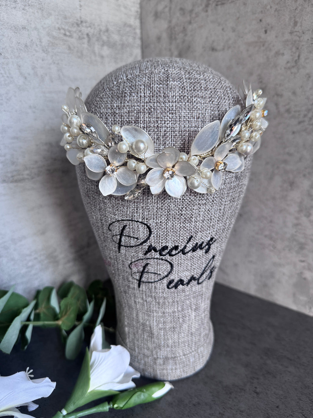 Aurelia vine Aurelia vine Precius pearls