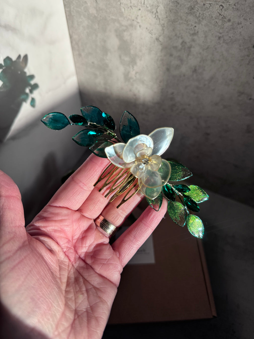 Orchid Comb Orchid Comb Precius pearls