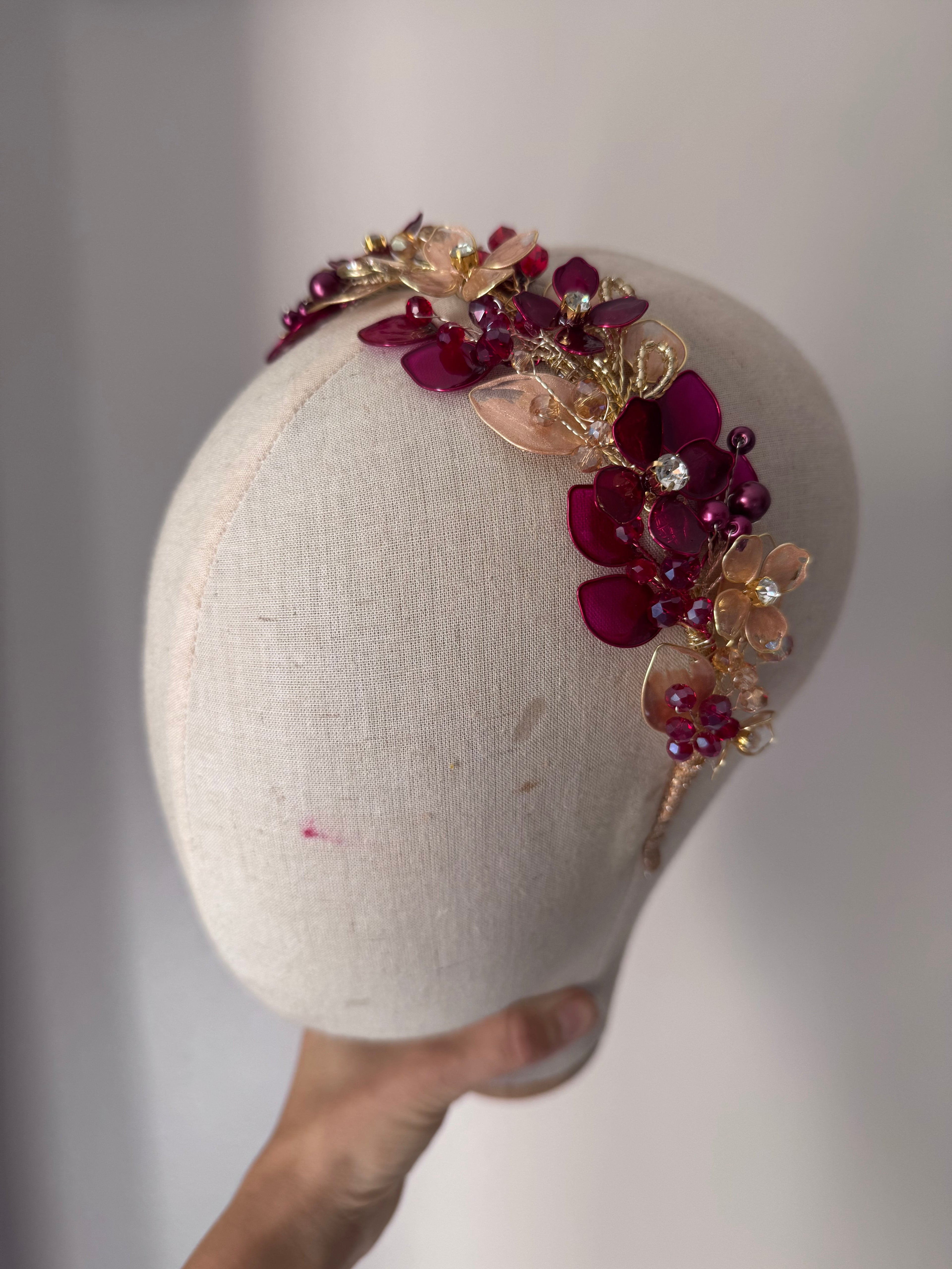 Burgundy red and Gold Burgundy red and Gold Precius pearls