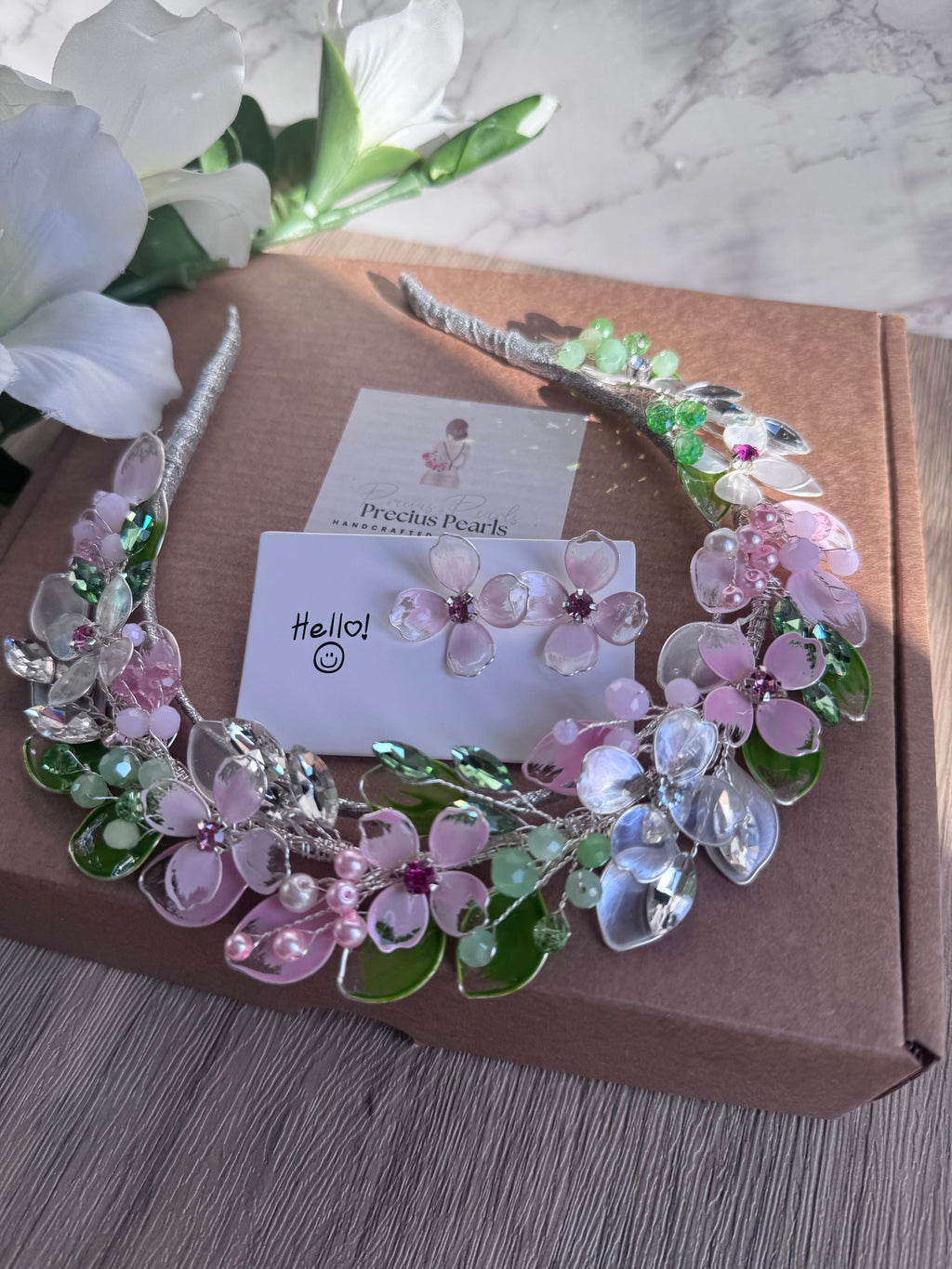 Light pink and Green Light pink and Green Precius pearls