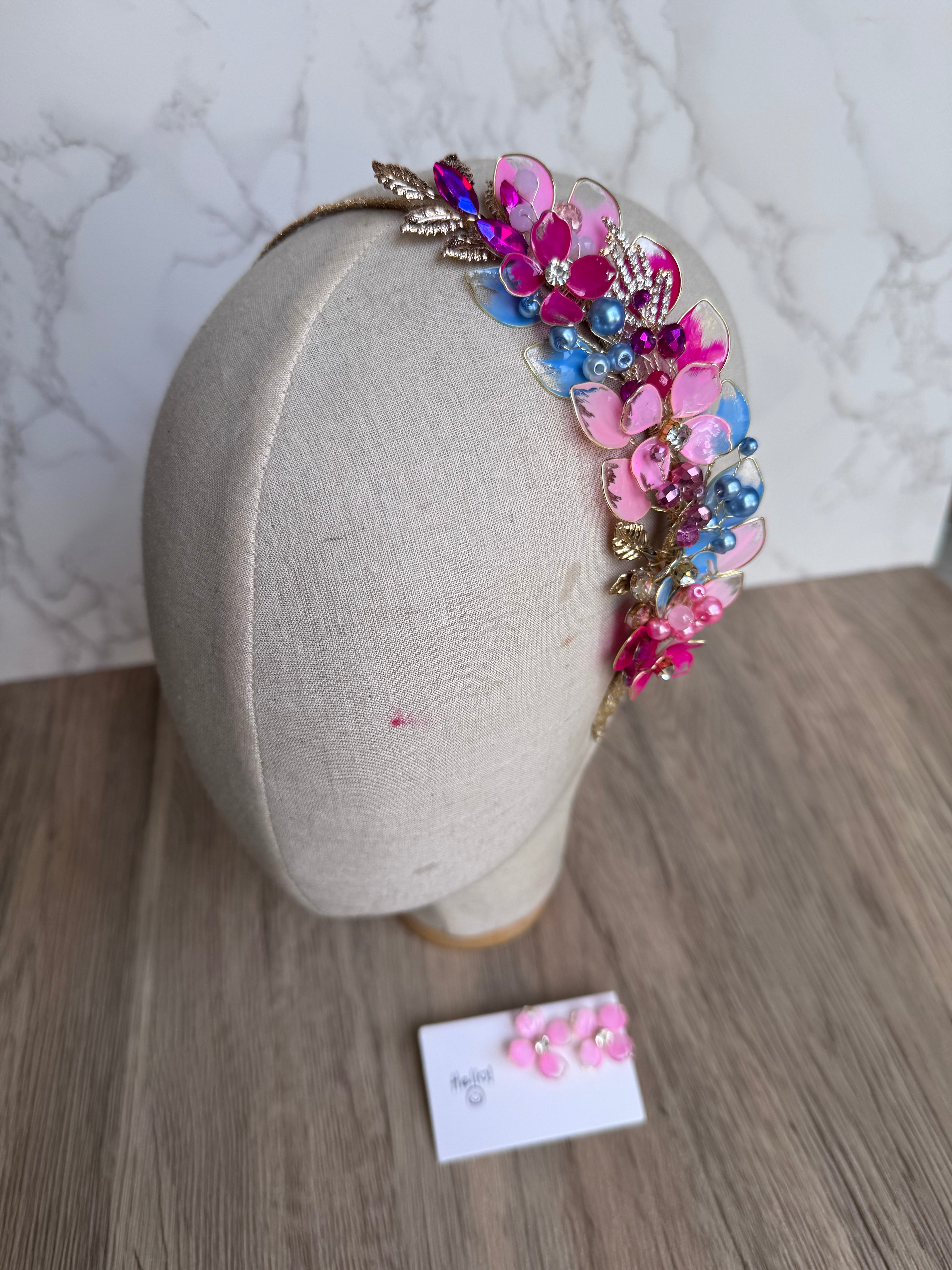 Pink and Blue side headpiece Pink and Blue side headpiece Precius pearls