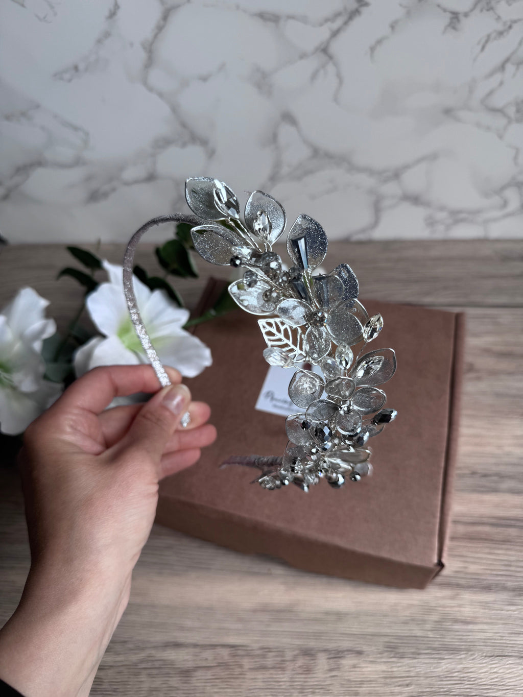Silver side headpiece Silver side headpiece Precius pearls