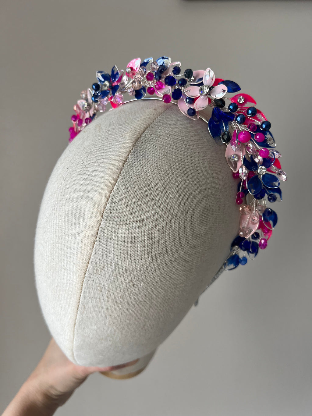Blue and Pink Halo crown Blue and Pink Halo crown Precius pearls