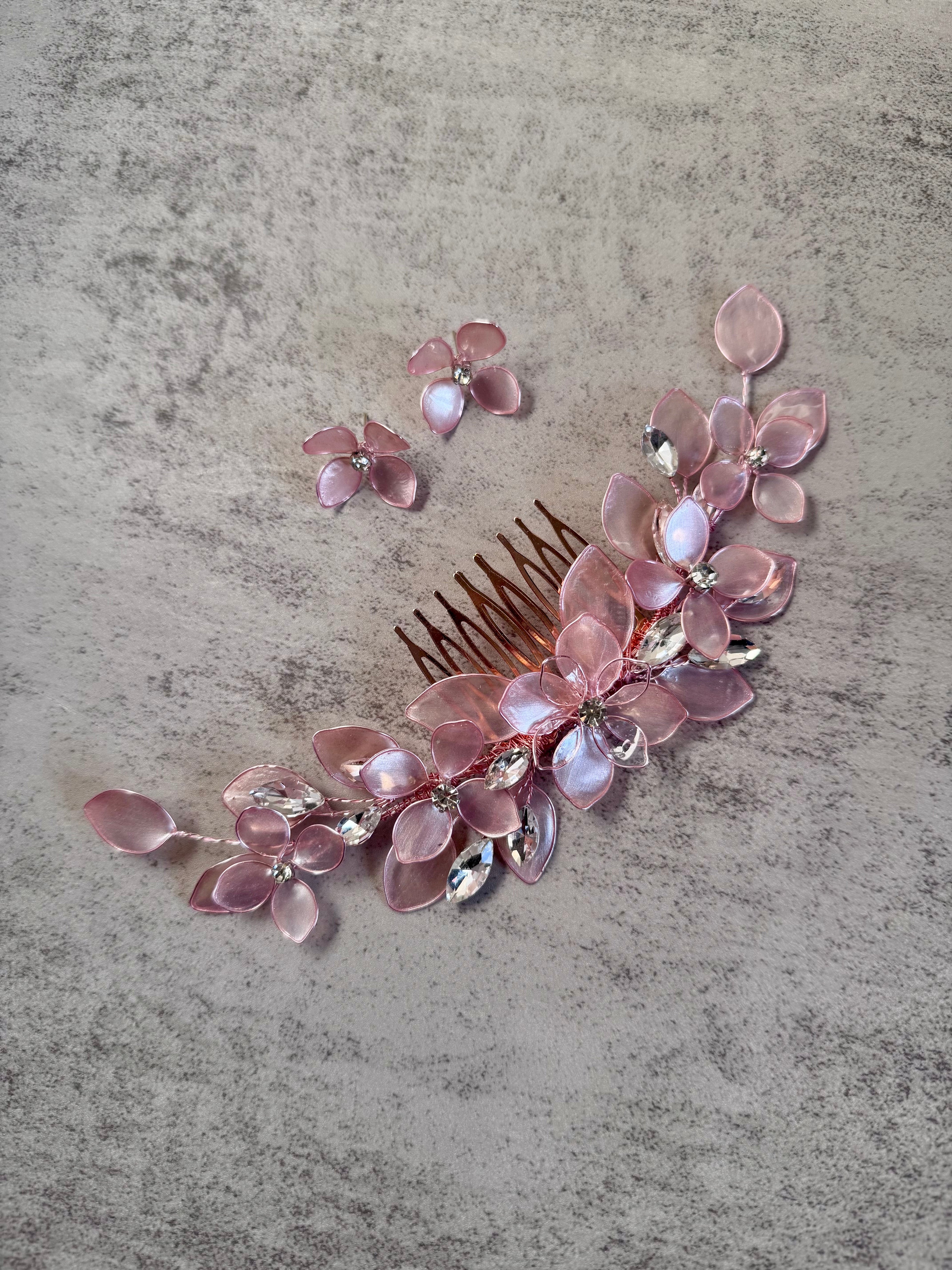 Rose Gold wedding guest comb Rose Gold wedding guest comb Precius pearls