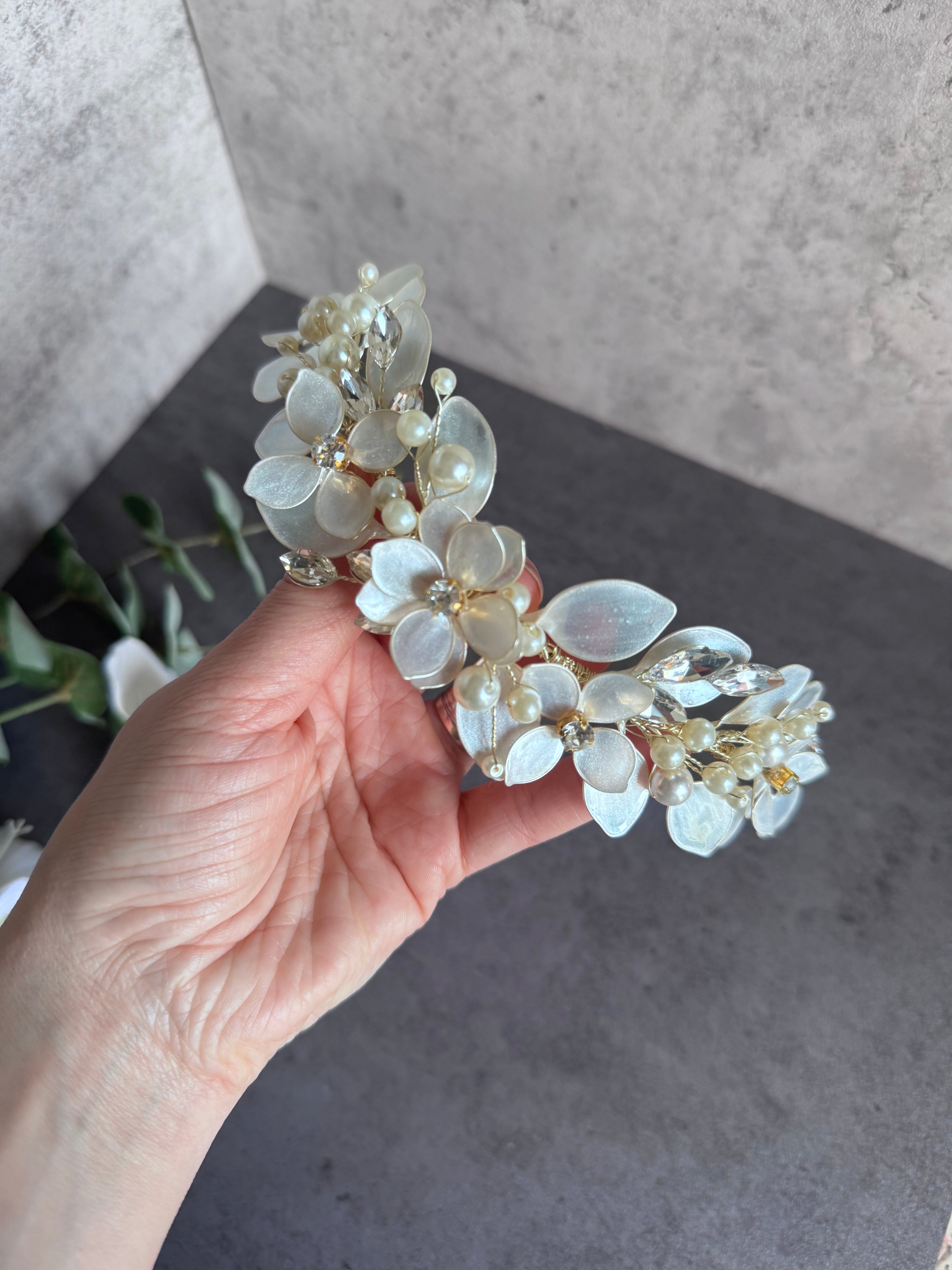 Aurelia vine Aurelia vine Precius pearls