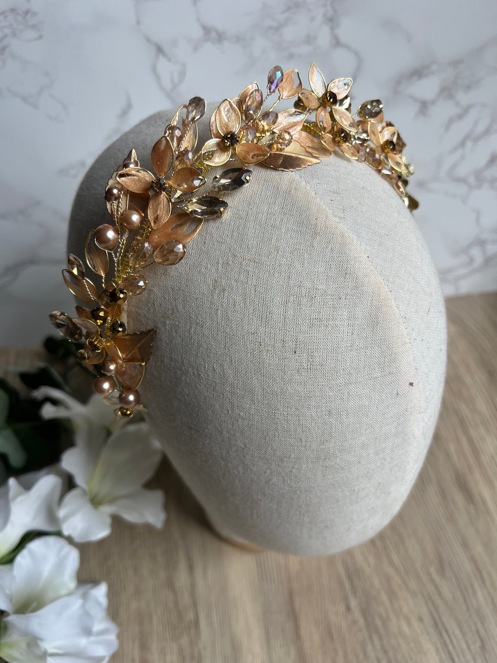 Golden leaf and flower wedding guest headpiece Golden leaf and flower wedding guest headpiece Precius pearls