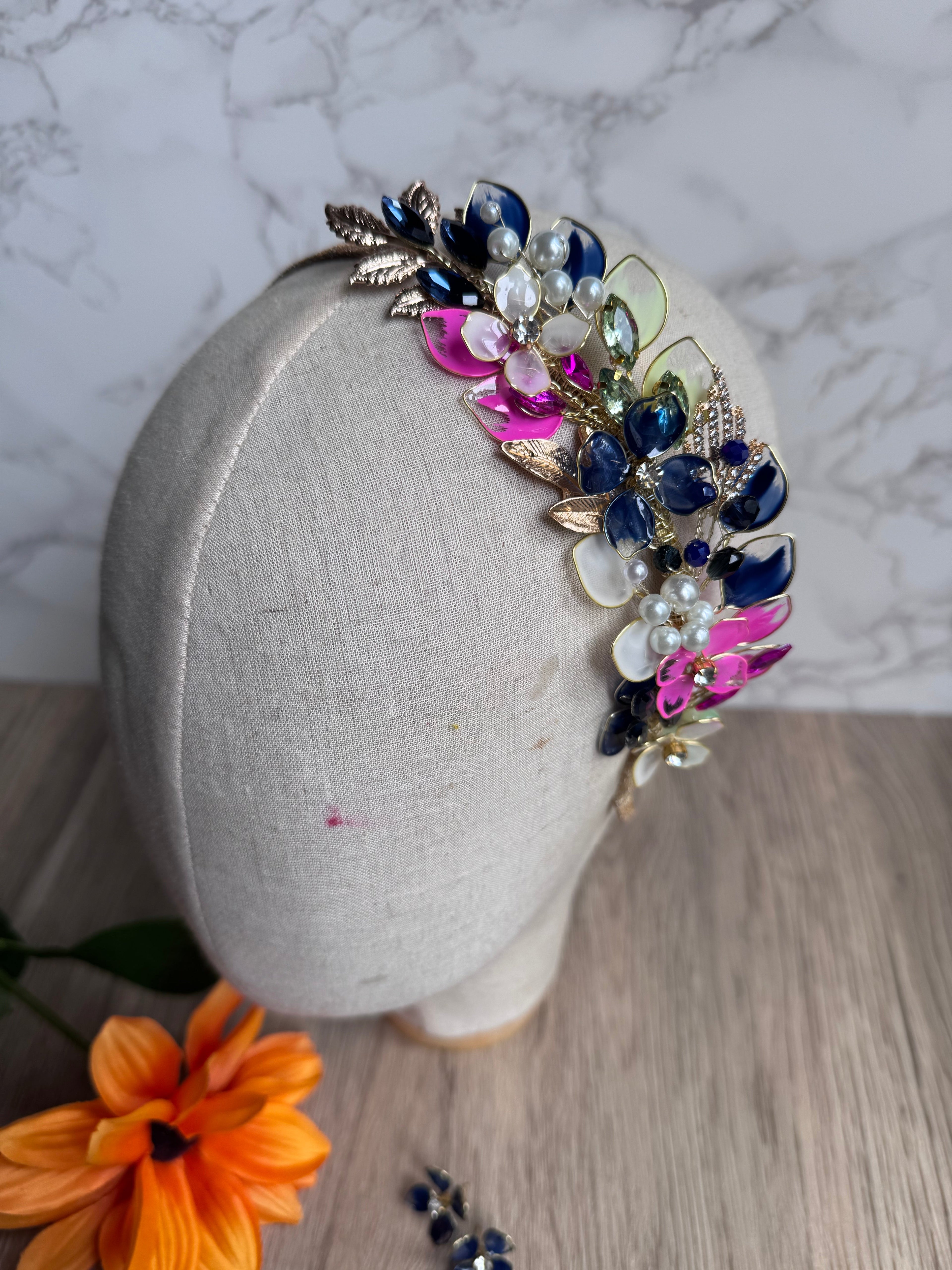 Navy, Pink and White side Heapdiece Navy, Pink and White side Heapdiece Precius pearls