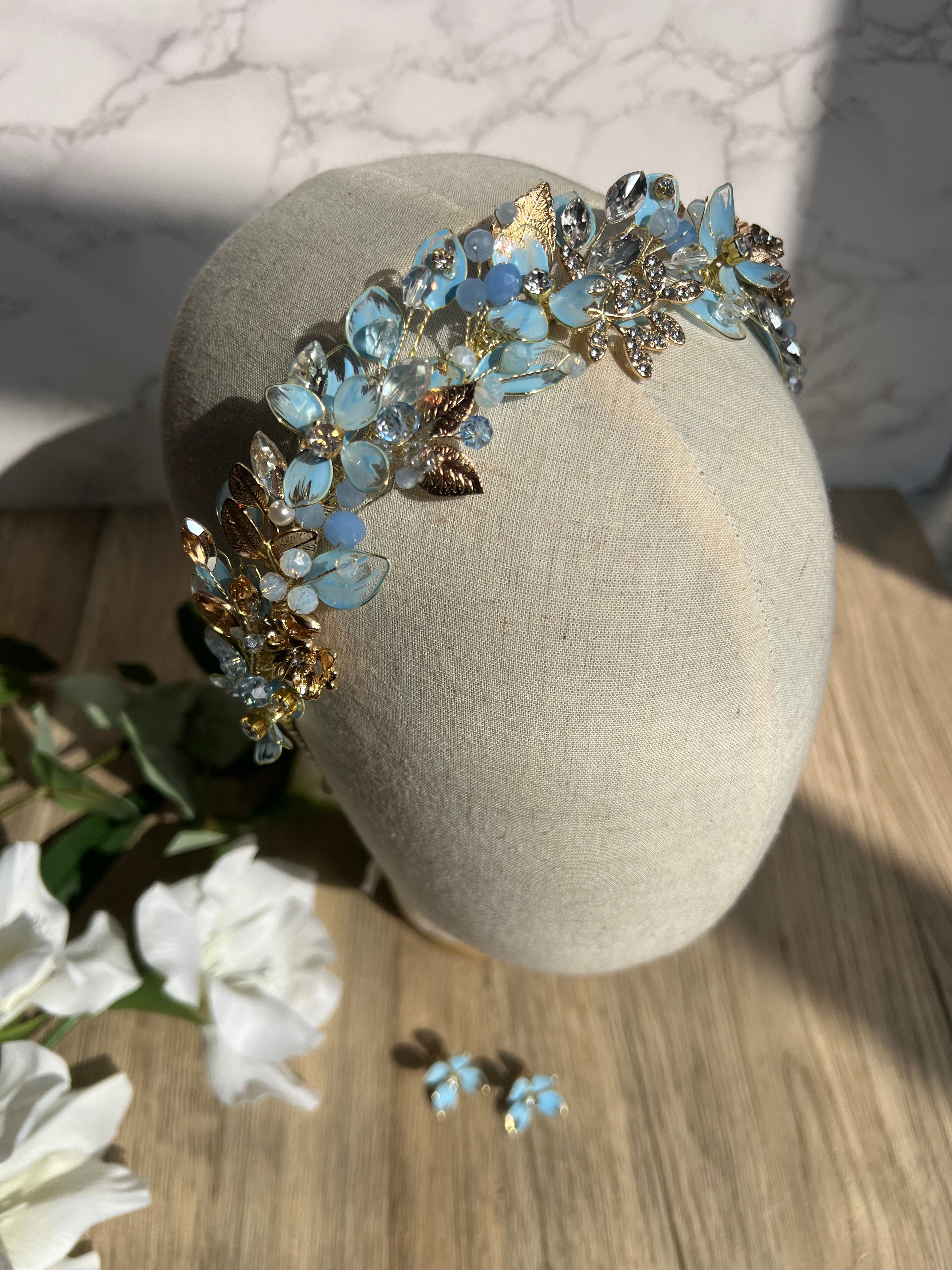Light blue and Gold low style headband