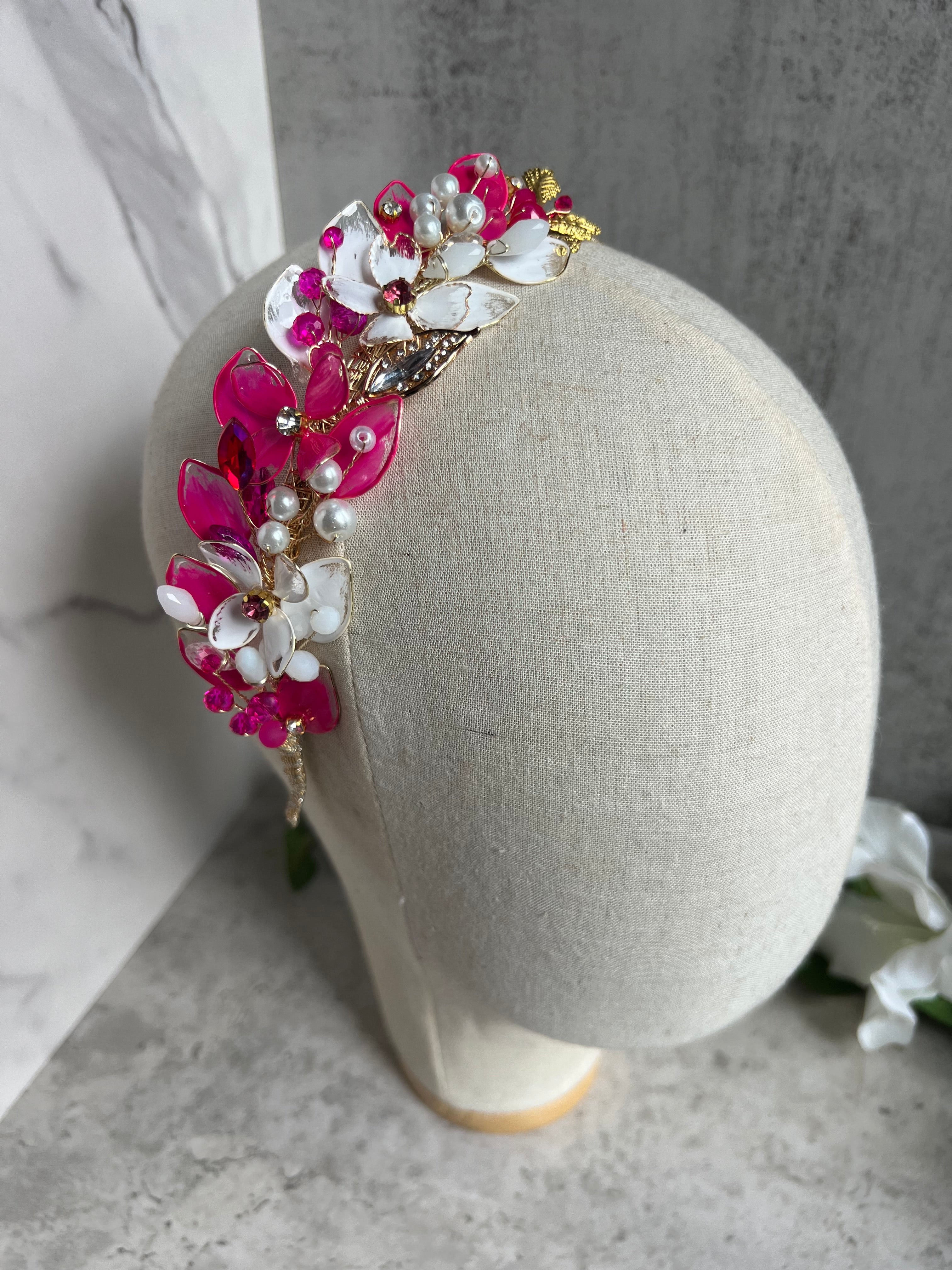 Fucshia and White Fucshia and White Precius pearls