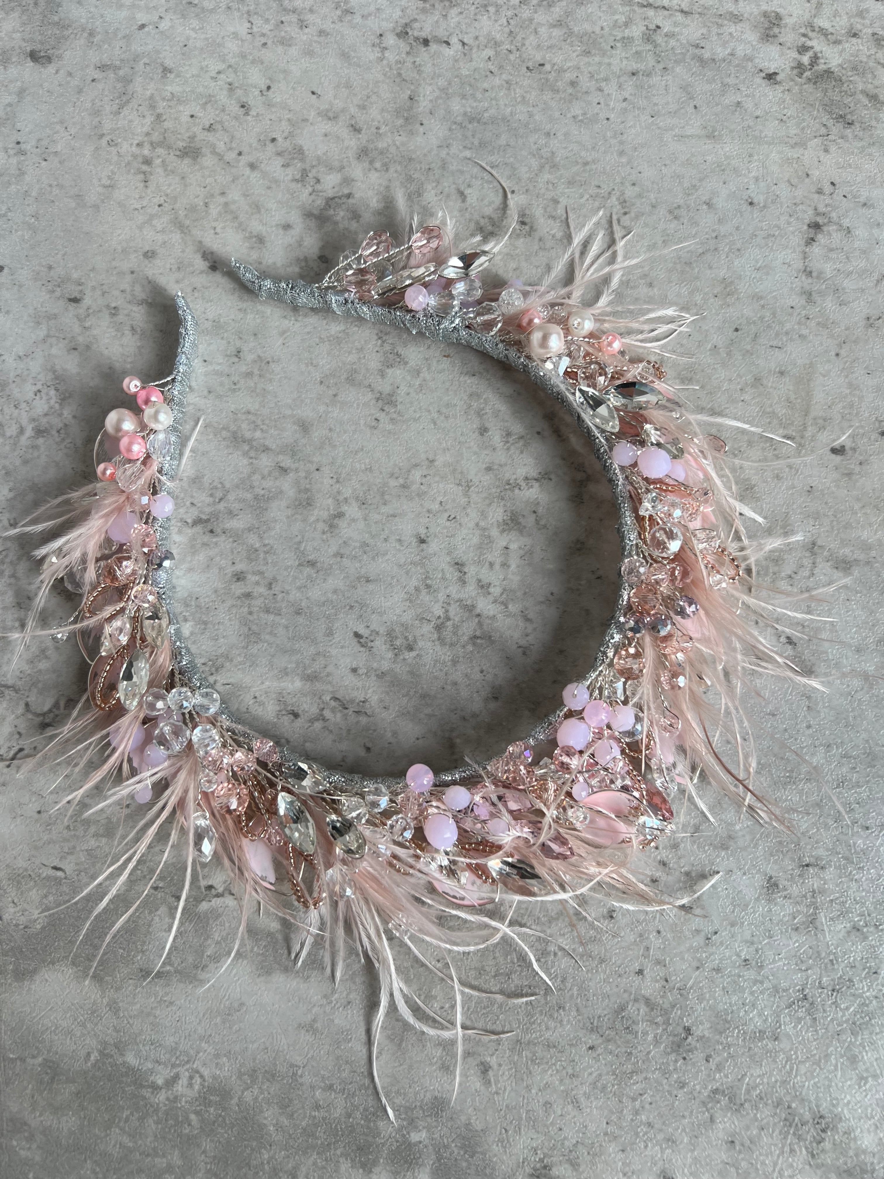 Pink Feather crown Pink Feather crown Precius pearls