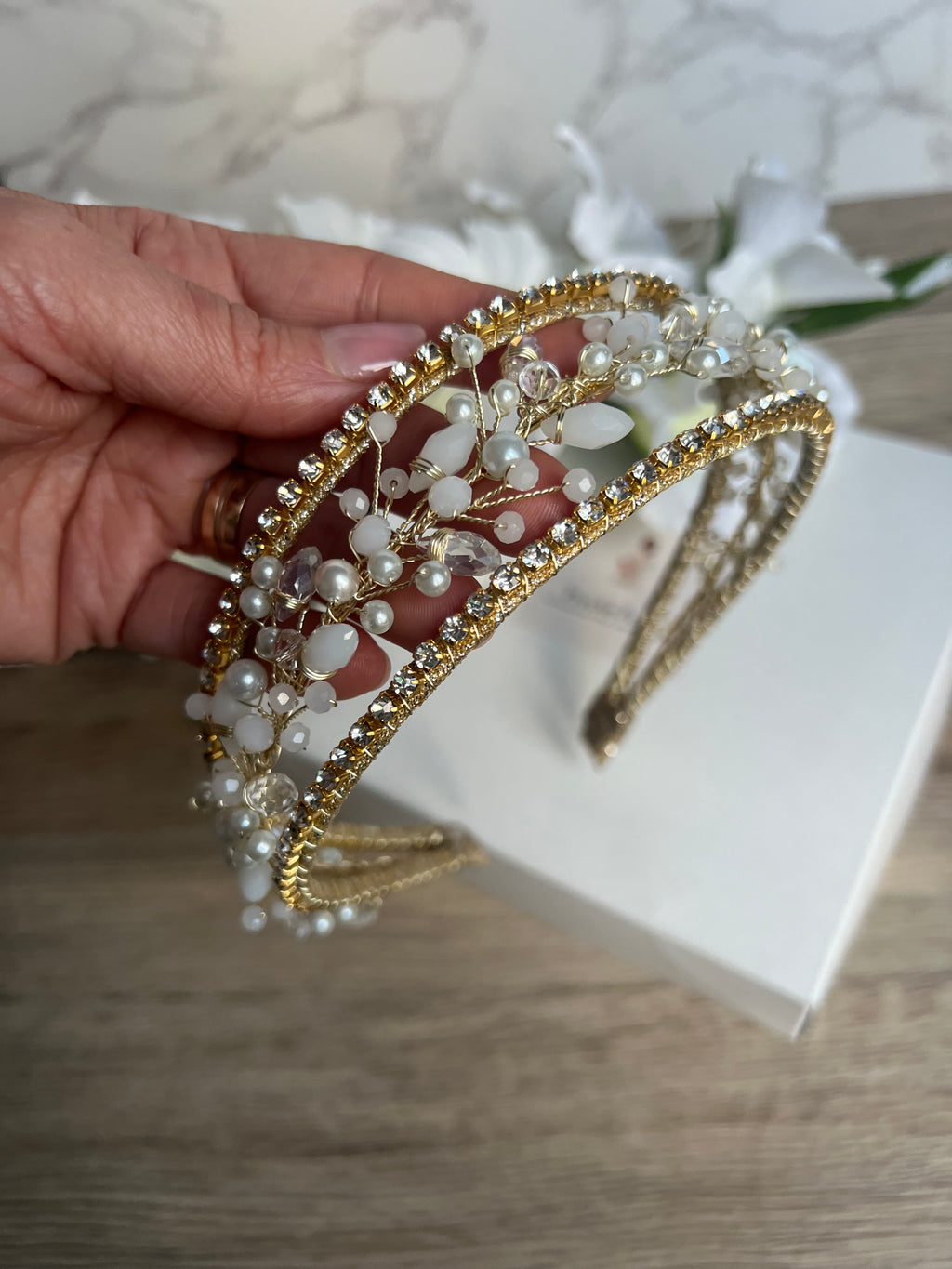 Crystal and Rhinestone white headband Crystal and Rhinestone white headband Precius pearls