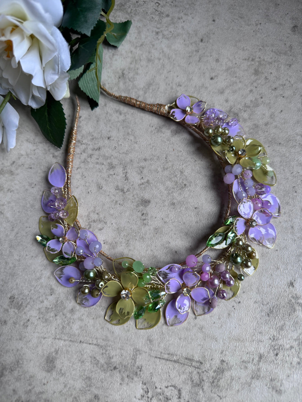 Lilac and Sage Wedding guest crown Lilac and Sage Wedding guest crown Precius pearls