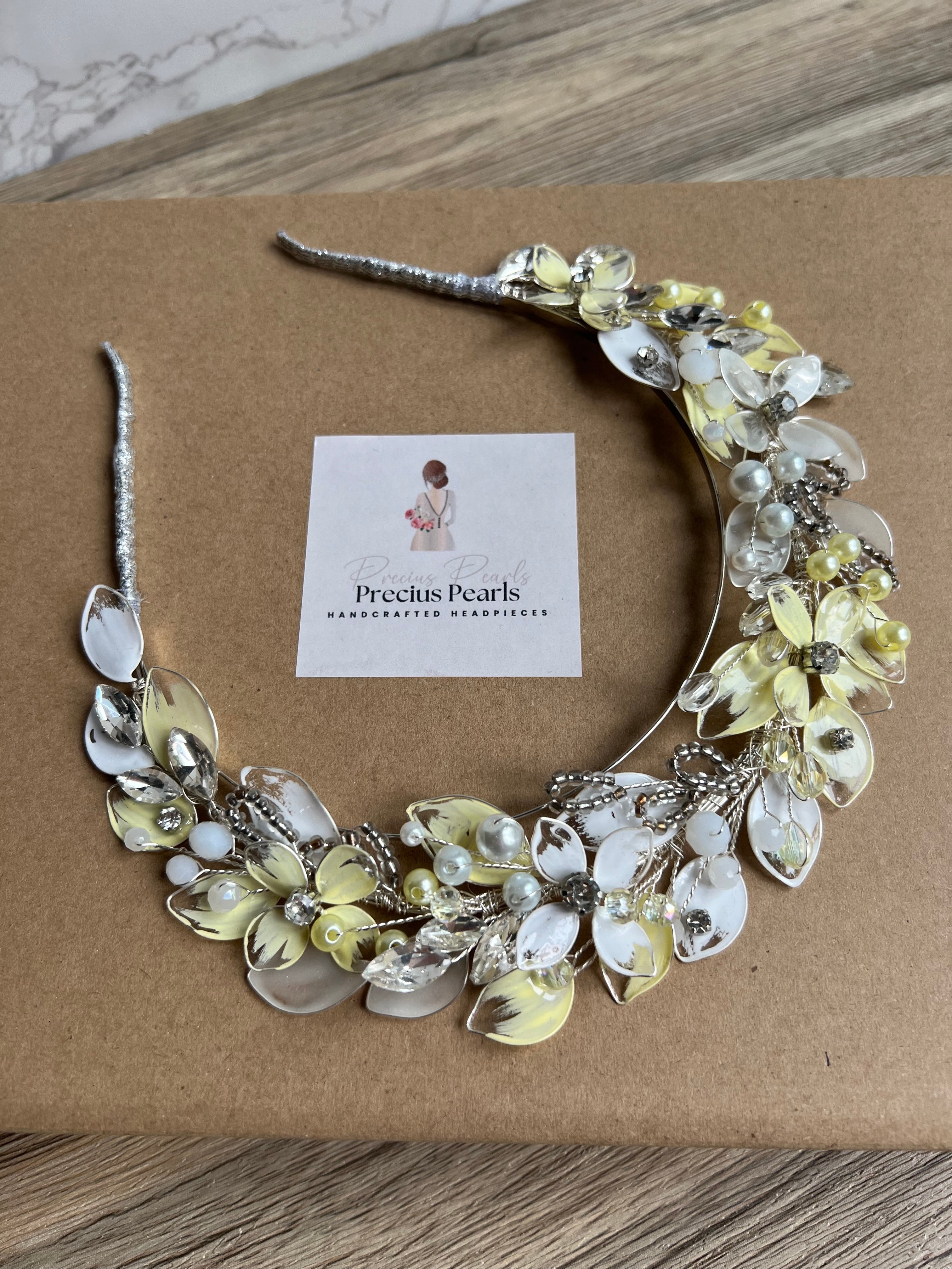 Light Yellow and White halo Light Yellow and White halo Precius pearls