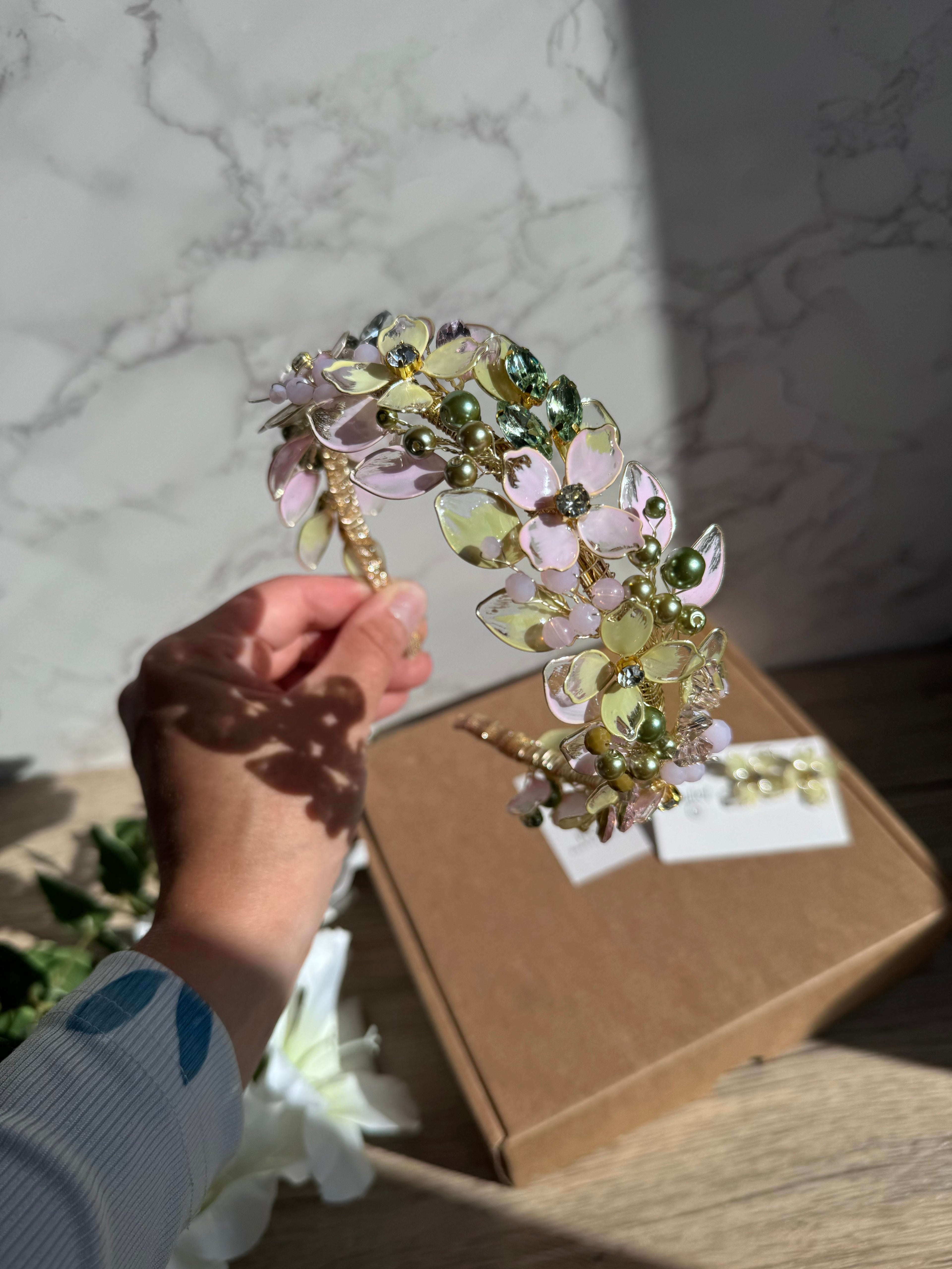 Sage, Pink and Yellow wedding guest Heapdiece Sage, Pink and Yellow wedding guest Heapdiece Precius pearls