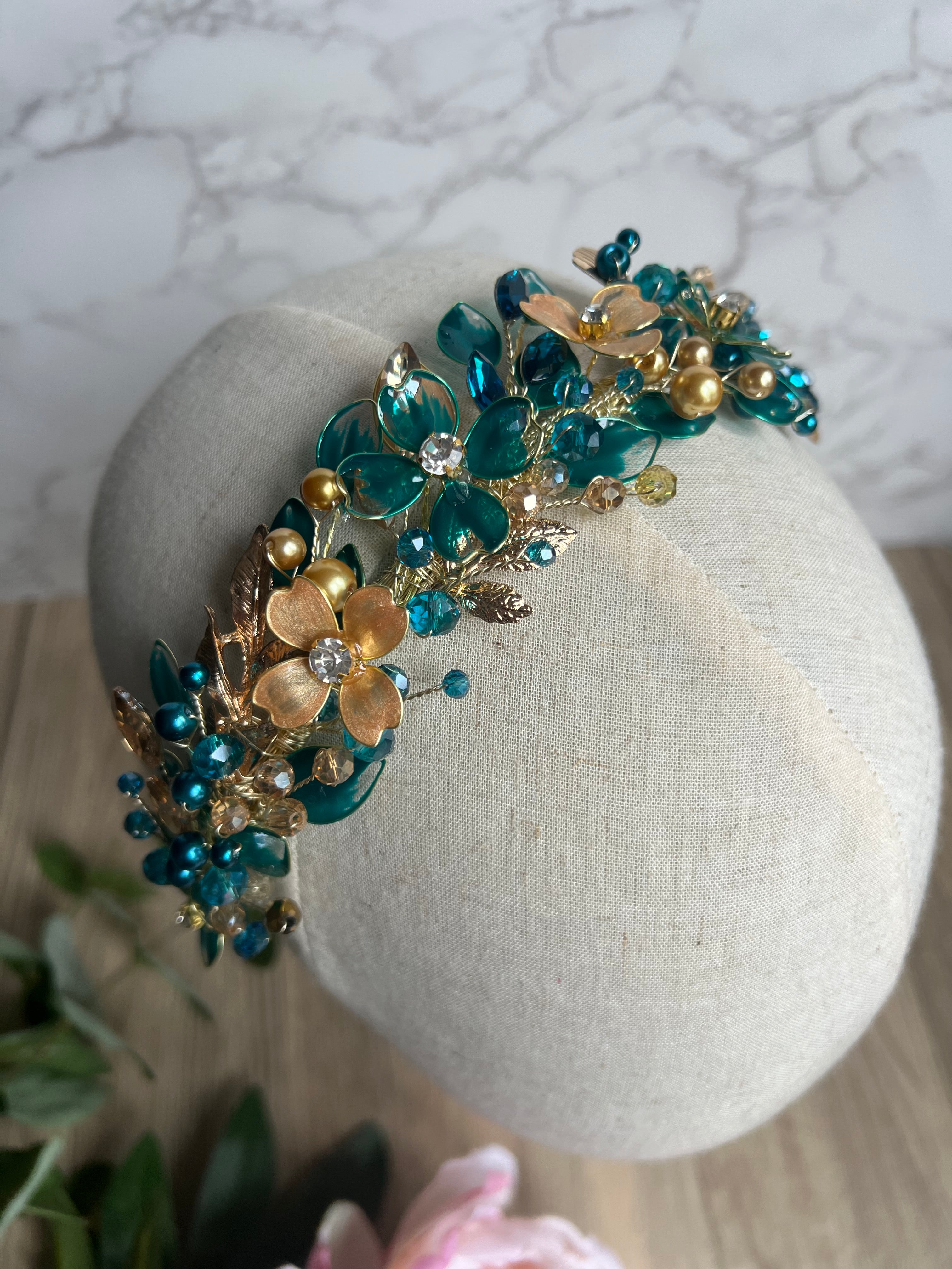 Teal low style wedding guest headpiece Teal low style wedding guest headpiece Precius pearls