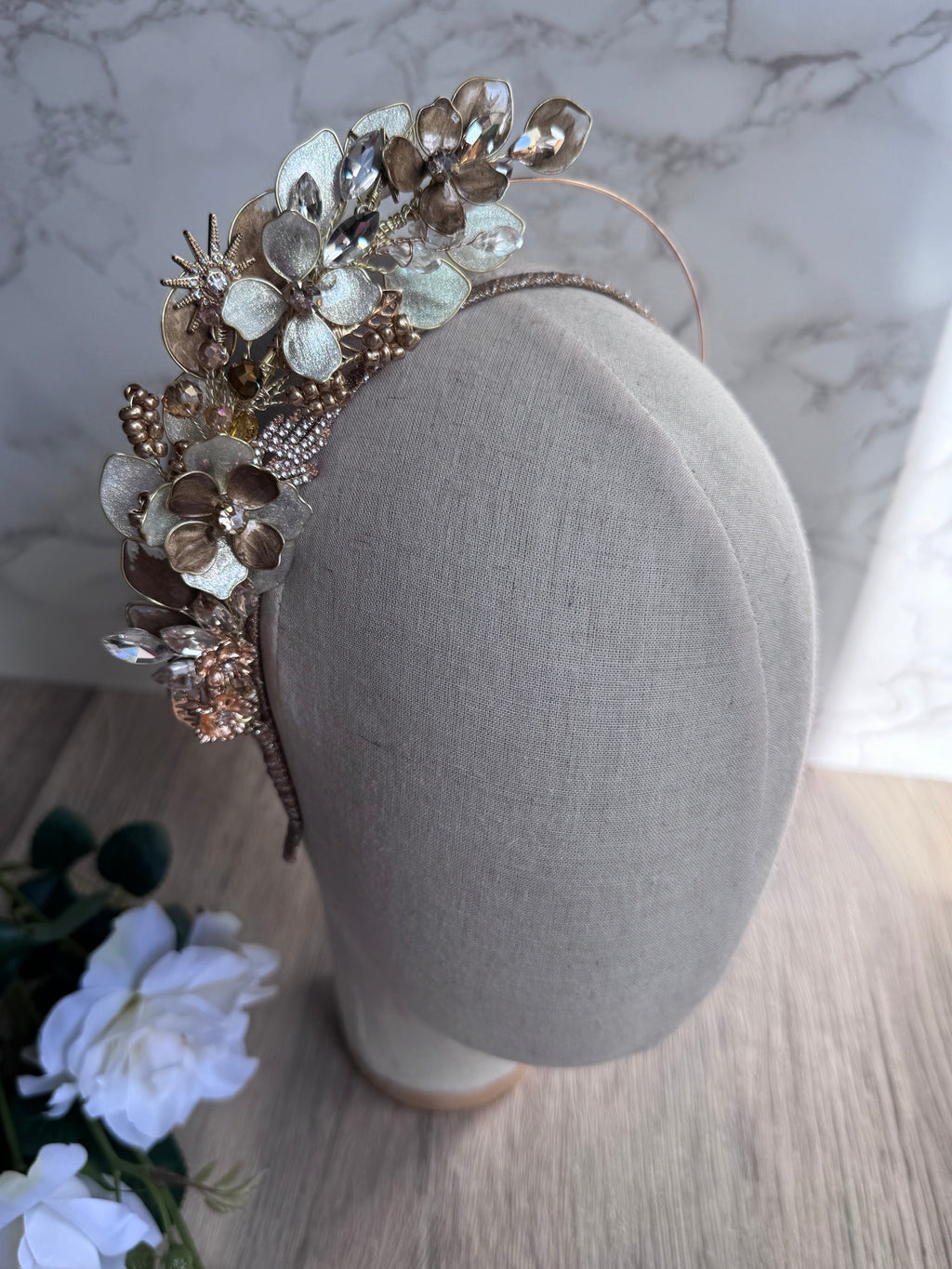 Gold and Pearl Gold and Pearl Precius pearls