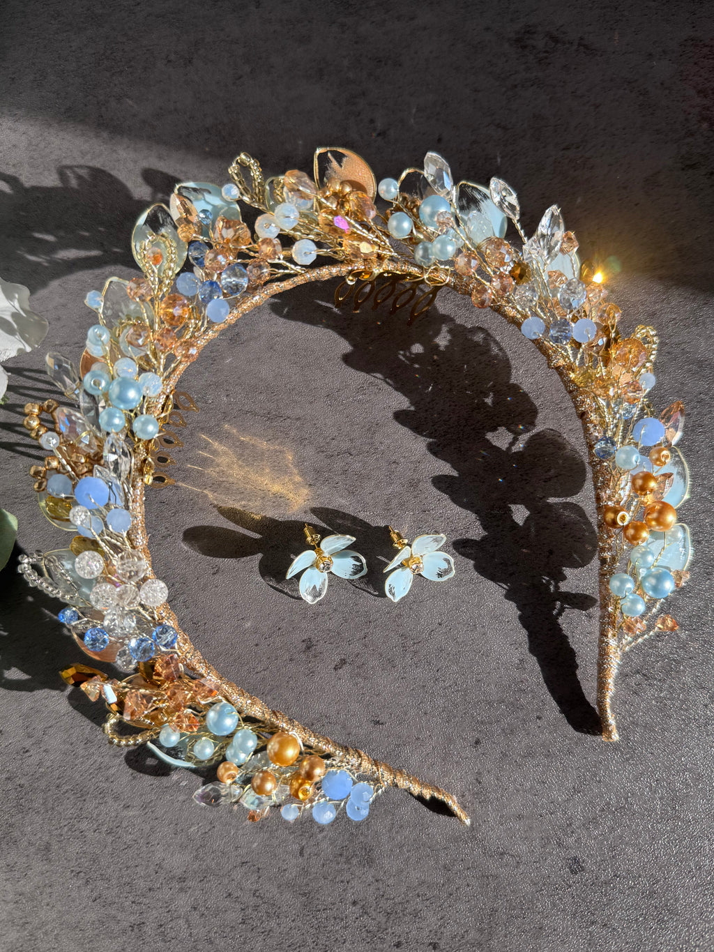The Celestial Azure Crown The Celestial Azure Crown Precius pearls