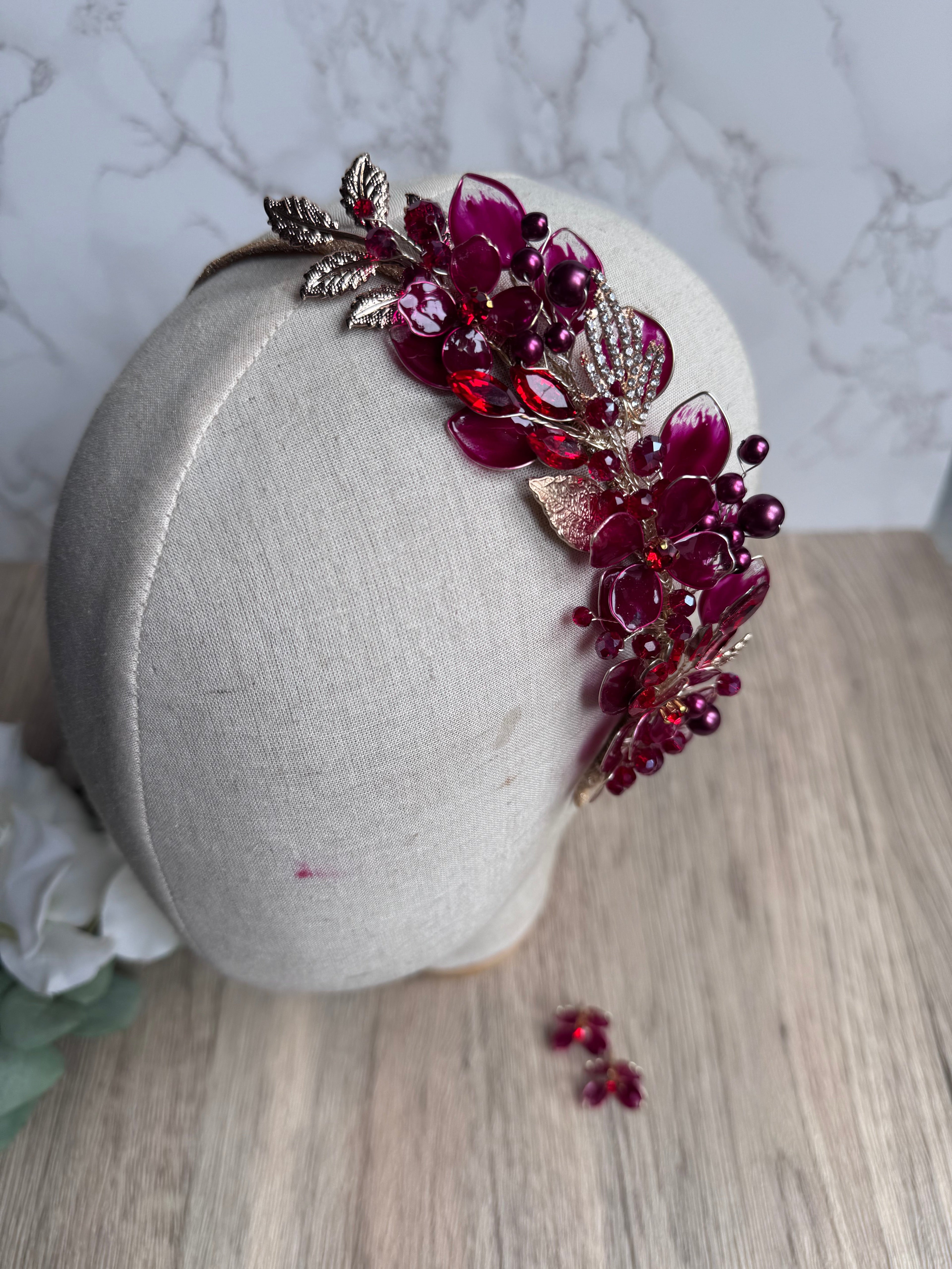 Burgundy and Red side headpiece Burgundy and Red side headpiece Precius pearls