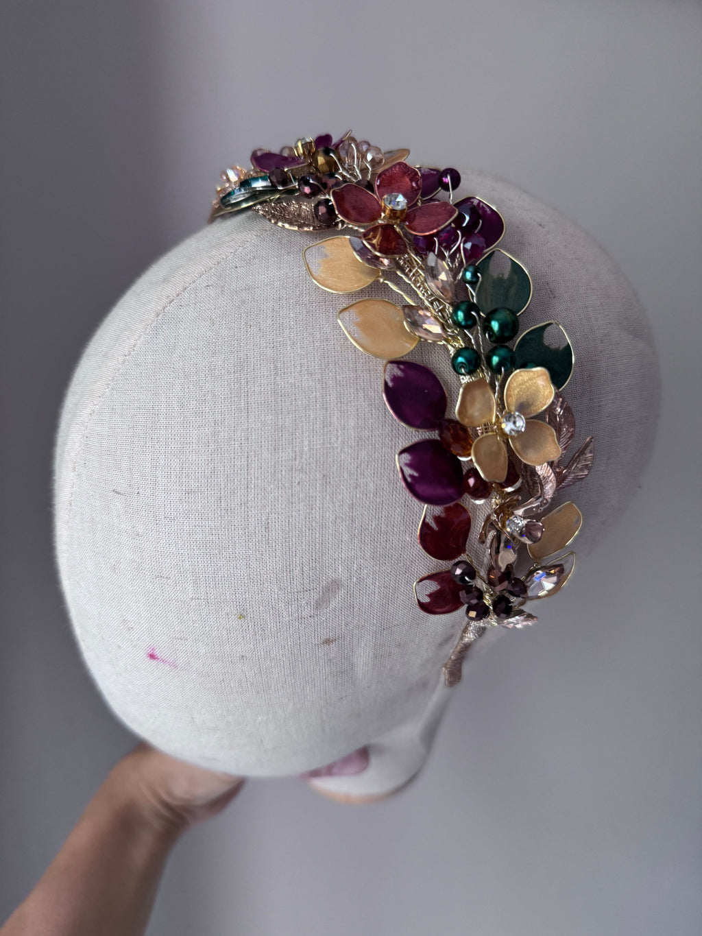 Burgundy, Green and Gold wedding guest headpiece Burgundy, Green and Gold wedding guest headpiece Precius pearls