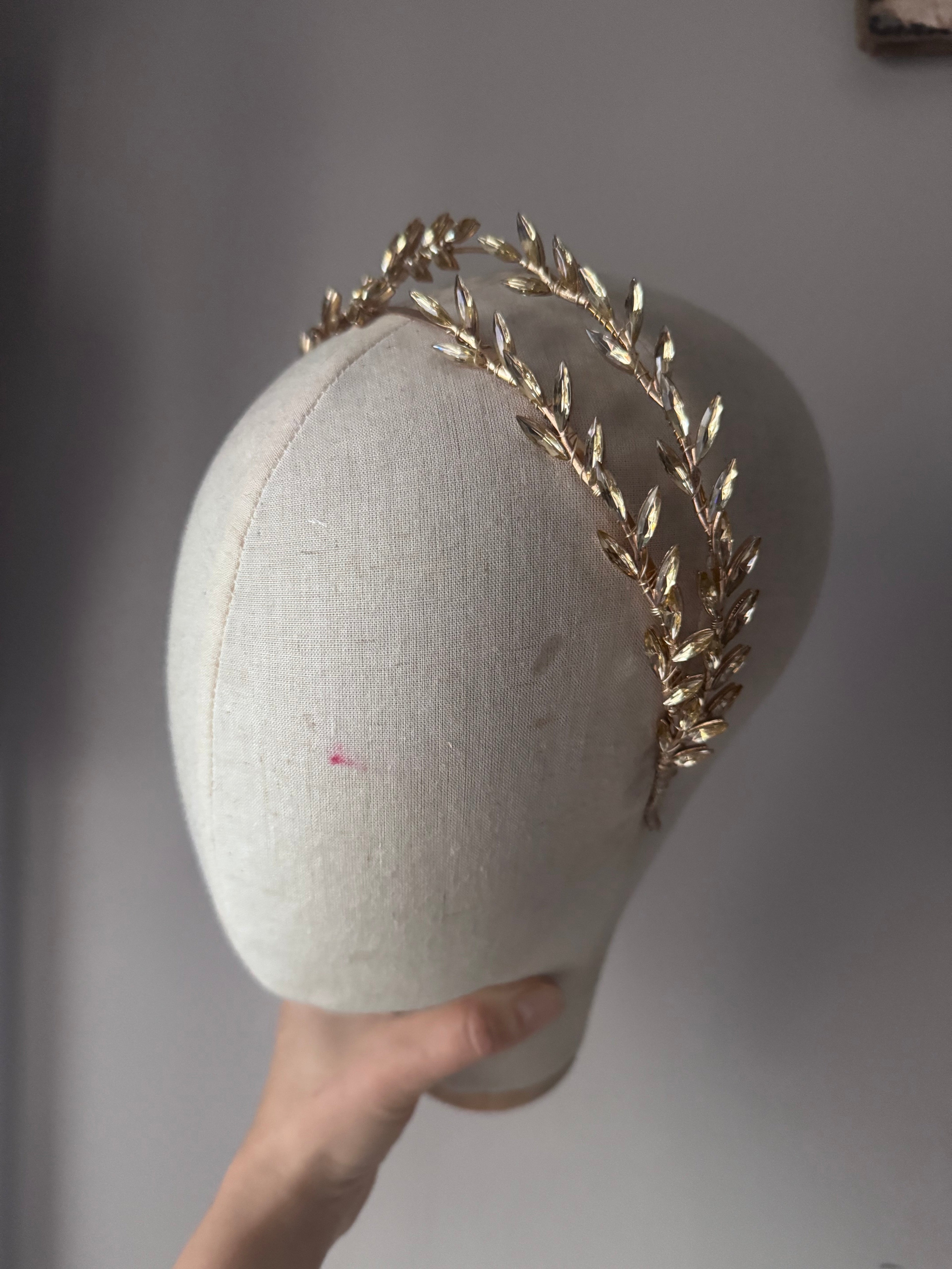 Golden Crowns Golden Crowns Precius pearls