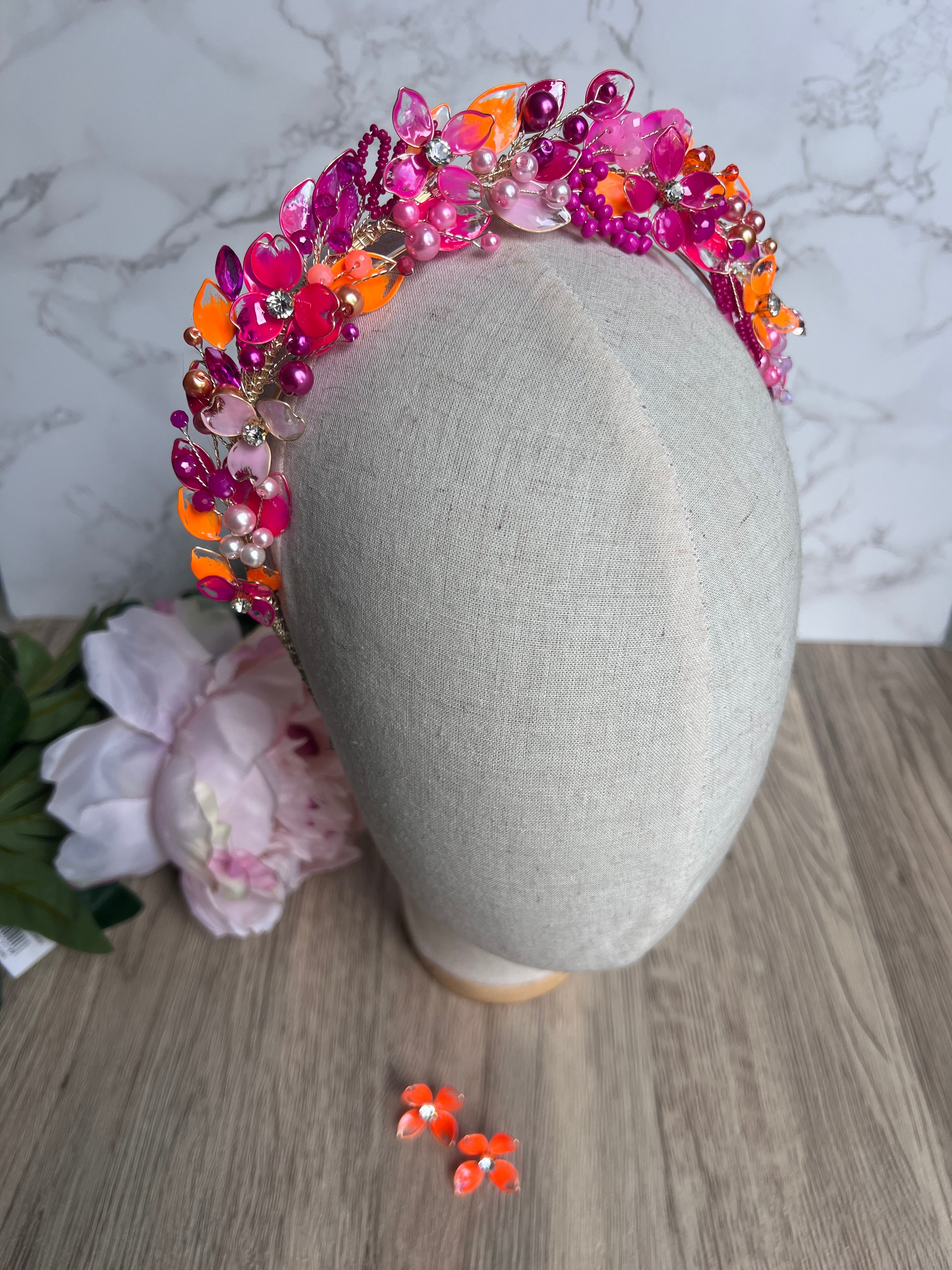 Pink and Fucshia Halo Pink and Fucshia Halo Precius pearls