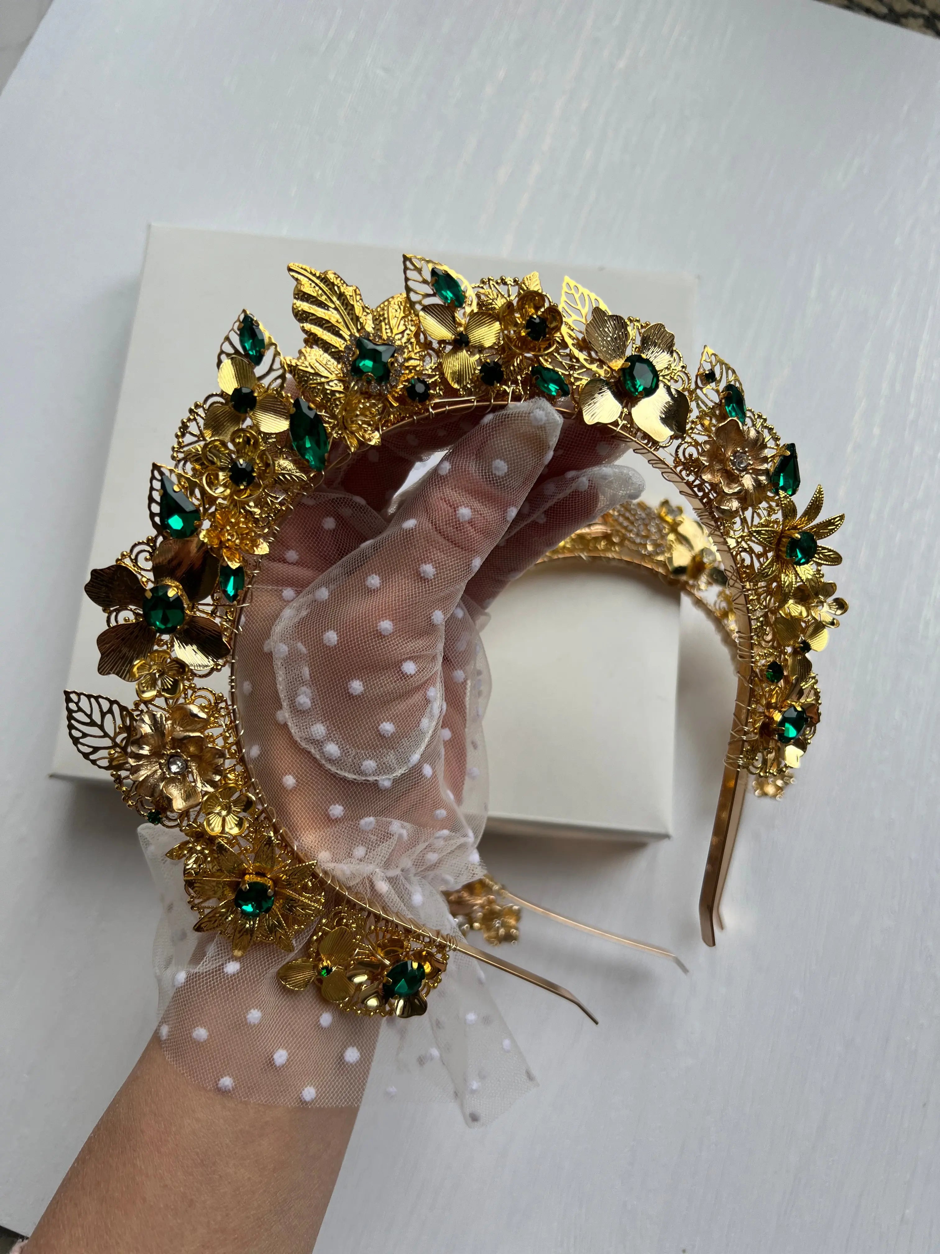 GODDESS CROWN