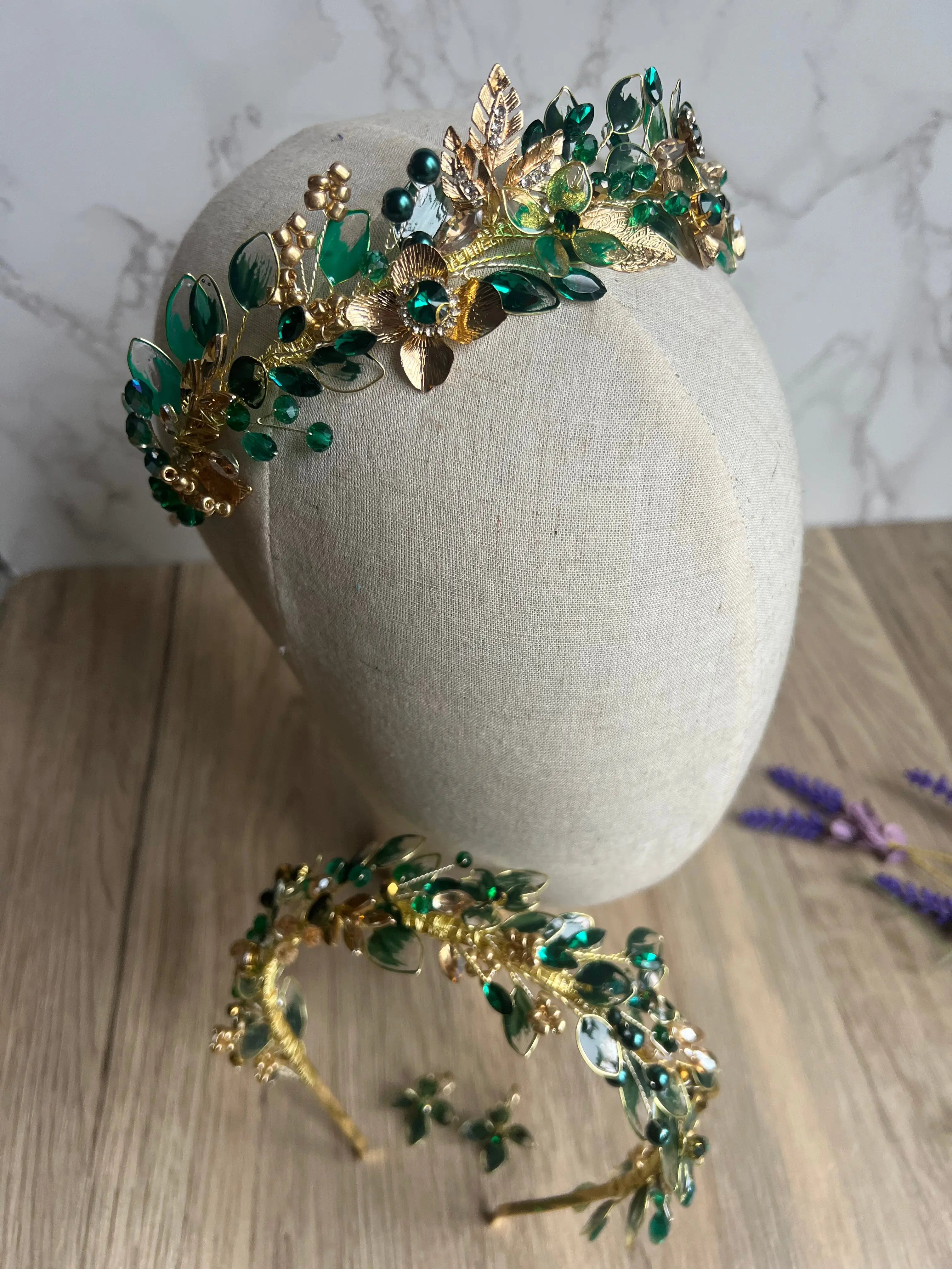 Stunning Green and Gold Stunning Green and Gold Precius pearls