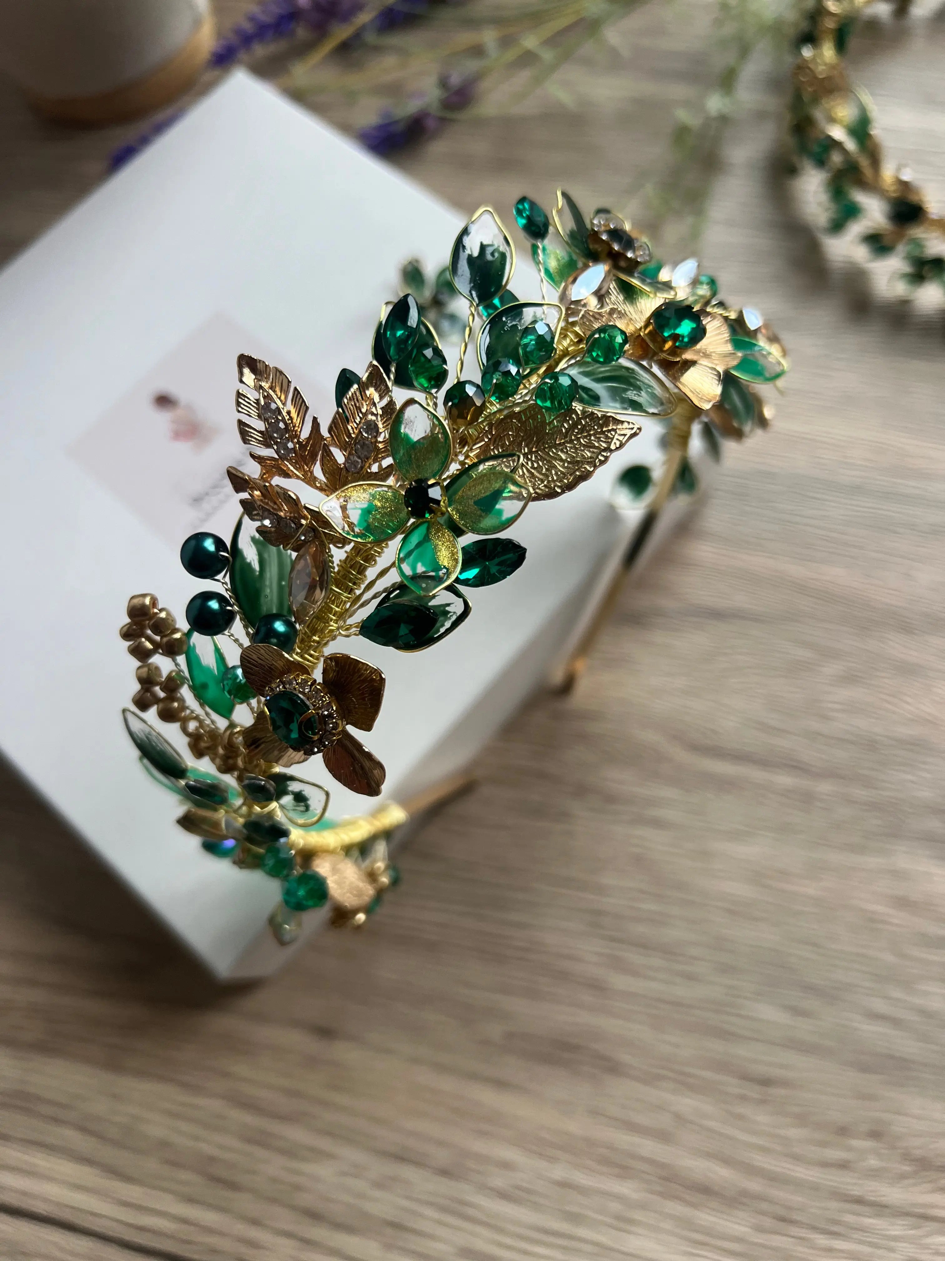 Stunning Green and Gold Stunning Green and Gold Precius pearls