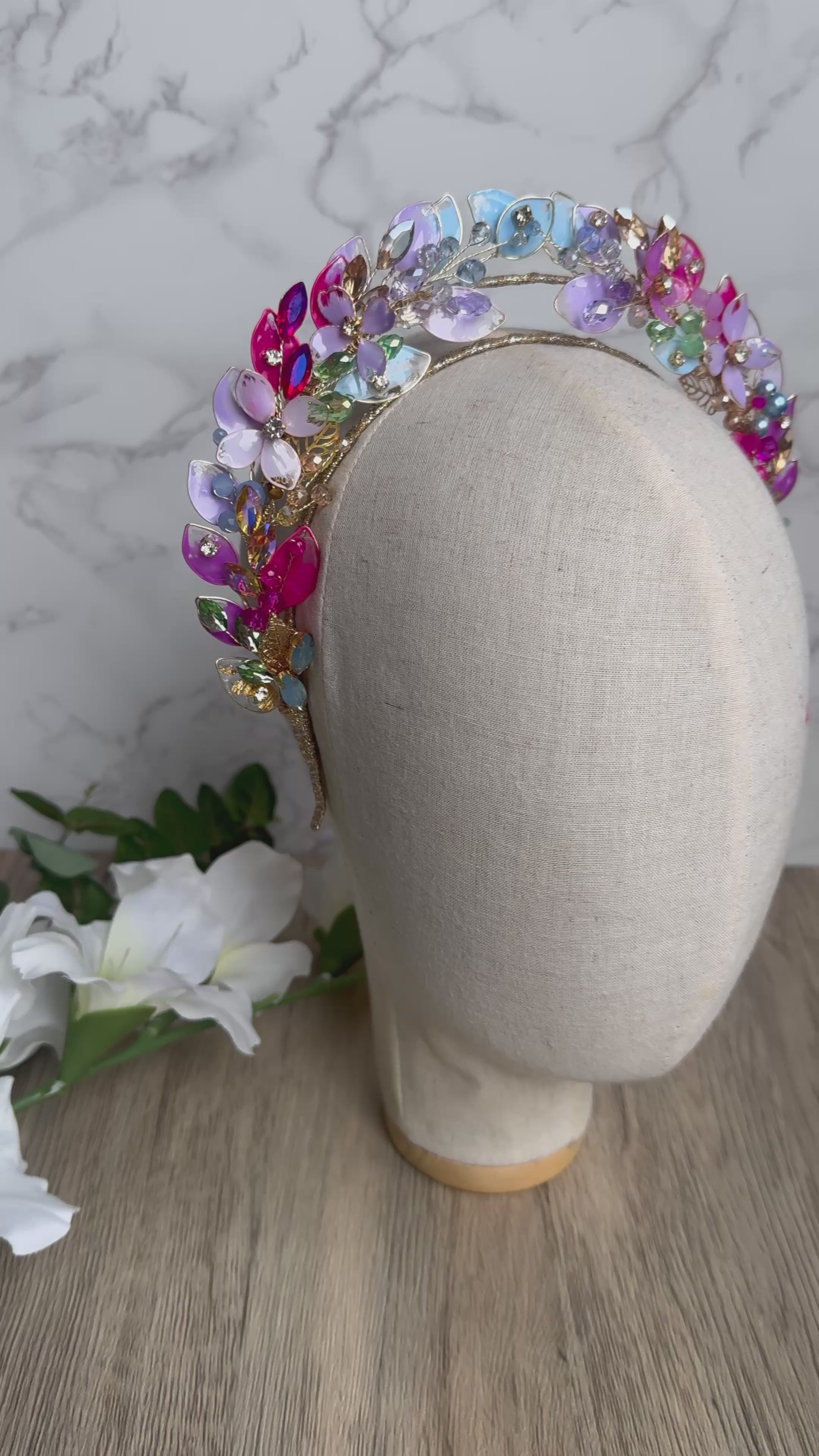 Lilac pastel halo