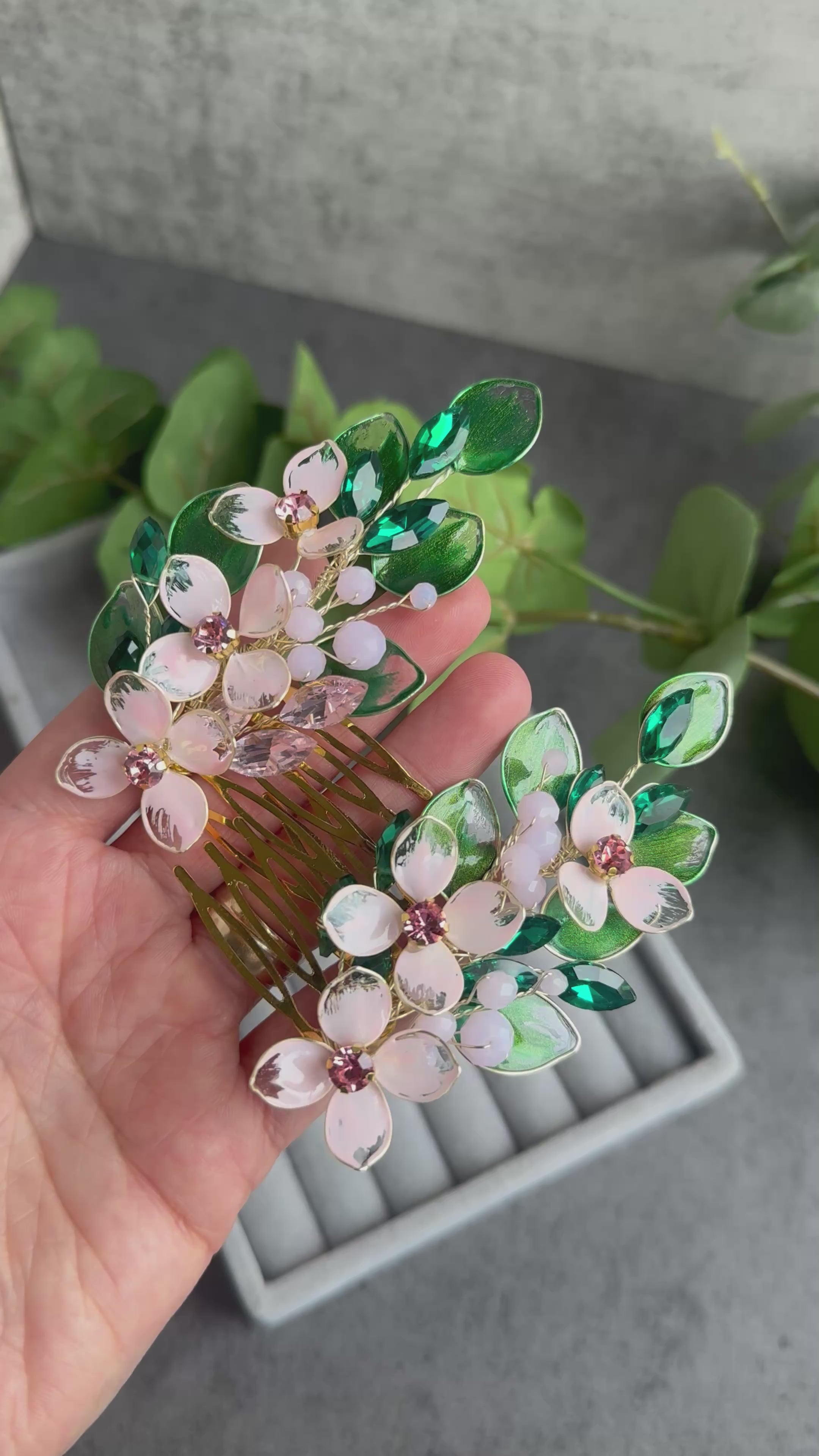Emerald and Pink comb and earring set