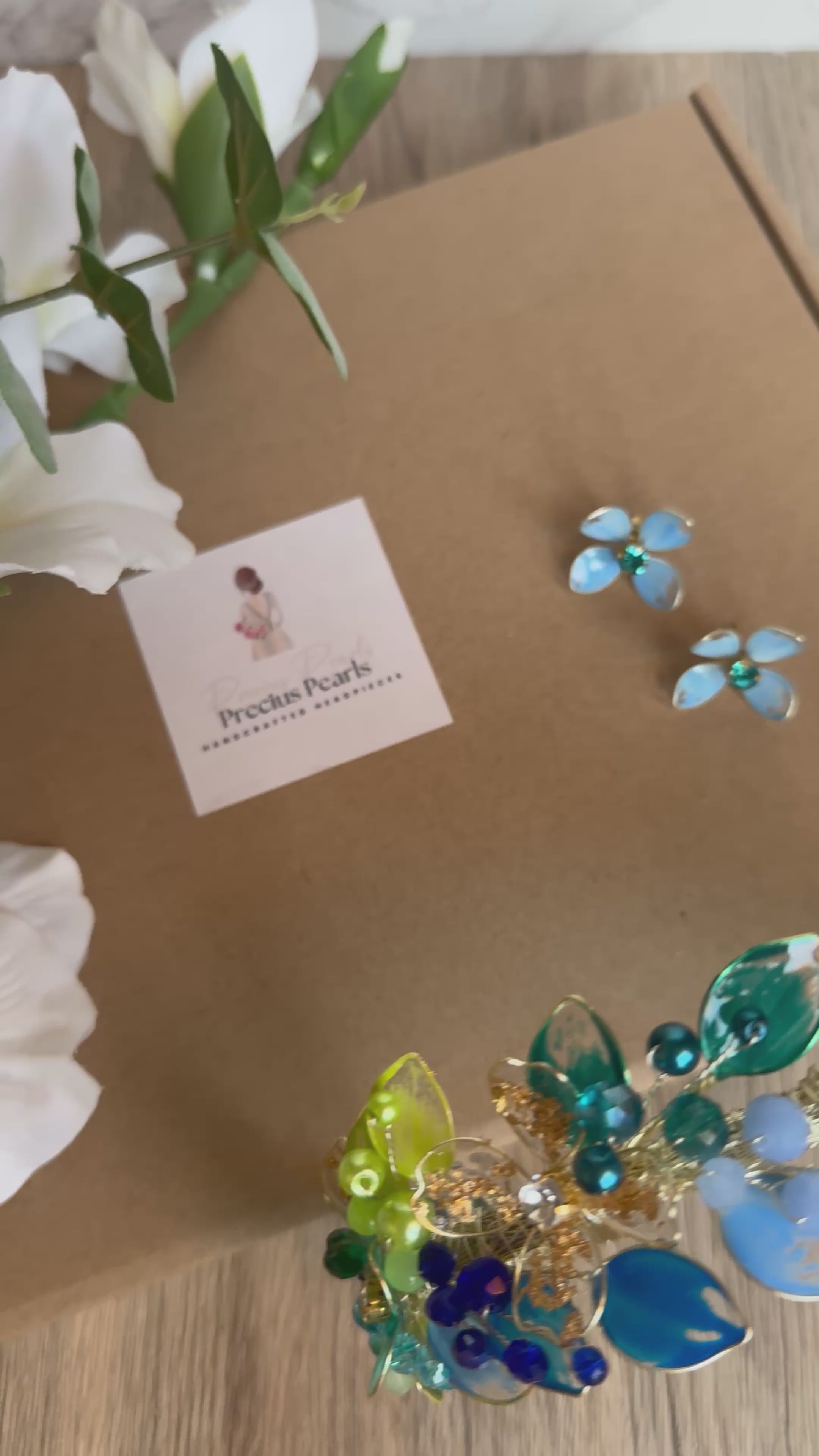 Blue and Green Low style